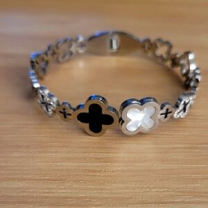Elegant Silver and Black Floral Bracelet